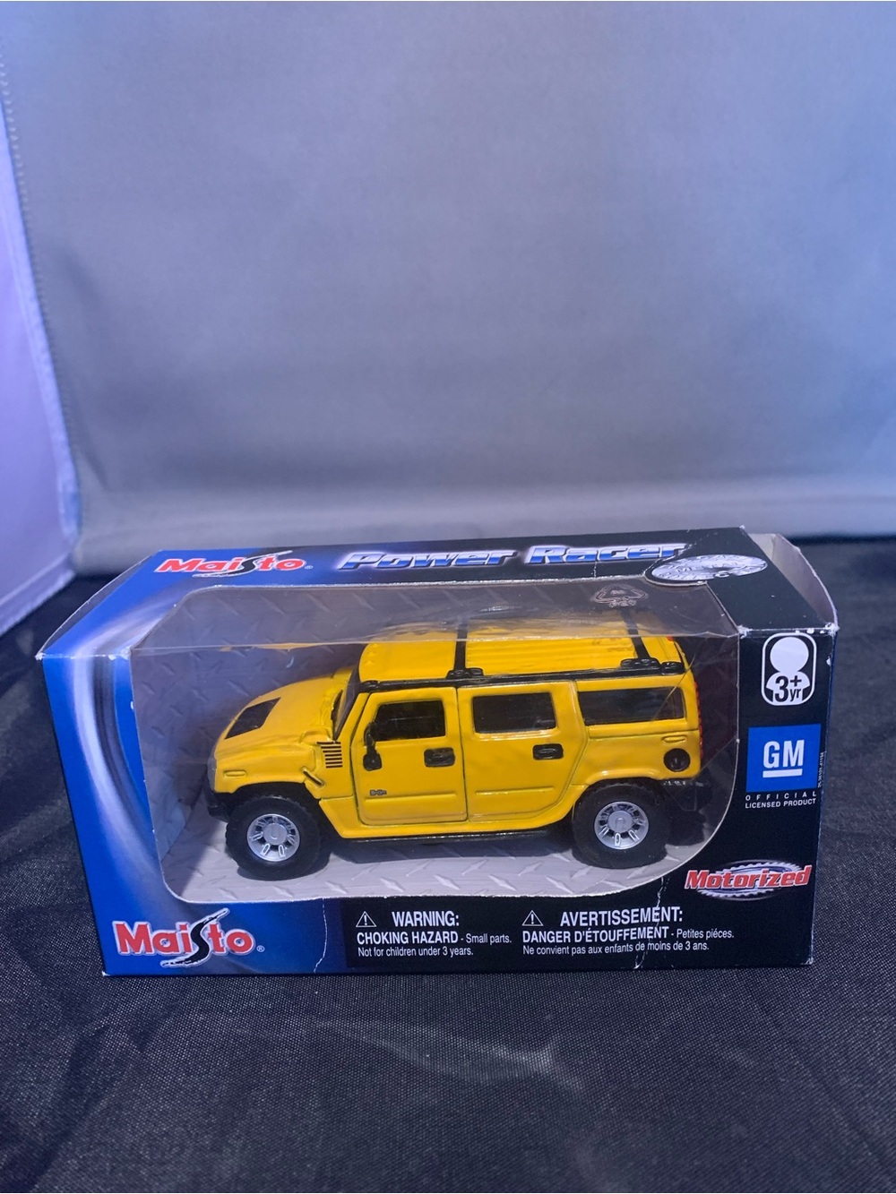 Collectible Officially Licensed Maisto GM H2 Hummer - Power Racer Edition 1/43